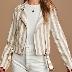 Trendy Signature Taupe/Ivory Striped Belted Jacket